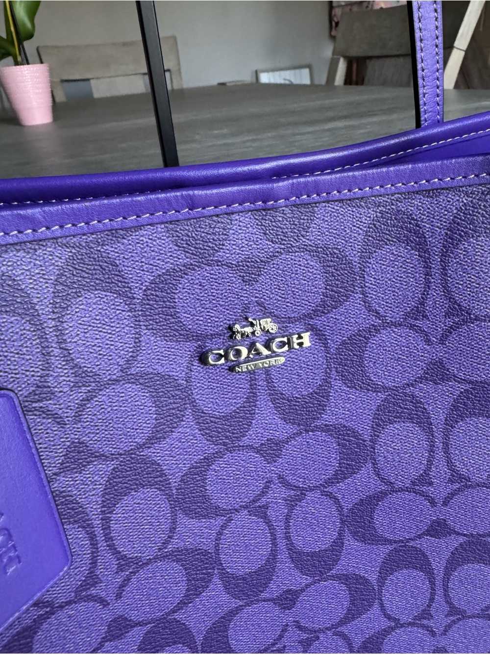 Reversible COACH City Tote PURPLE - RARE & HTF! - Picture 2 of 13